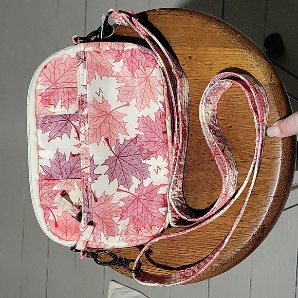 Lug Super Coupe EUC - Picture 2 of 4